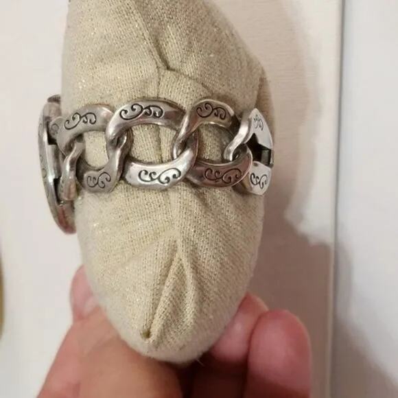 Brighton Linx‎ scrolled chain link watch - Picture 3 of 6